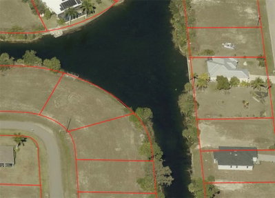 1133 32ND Terrace, Cape Coral, FL, 33909 — photo 2