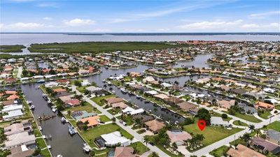 1121 CORONADO Drive, Punta Gorda, FL, 33950 — photo 2