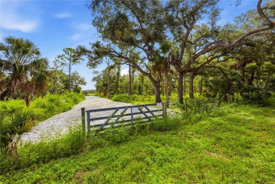 S MOON Drive, Venice, FL, 34292 — photo 2