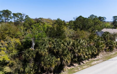 60 CORAL REEF Court, Palm Coast, FL, 32137 — photo 2