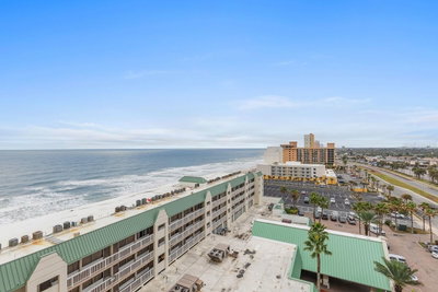 2700 ATLANTIC Avenue, Daytona Beach, FL, 32118 — photo 2