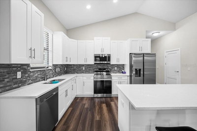 11 GREEN Circle, Palm Coast, FL, 32164 — photo 2