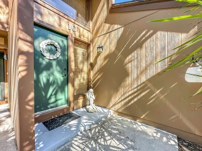 10 OAKMONT Court, Palm Coast, FL, 32137 — photo 2