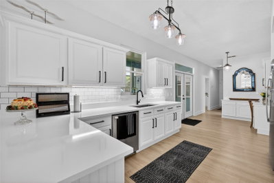 250 WALKER Street, Oakland, FL, 34760 — photo 2