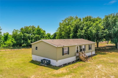 8108 SERGEANT PEPPER Drive, Howey in the Hills, FL, 34737 — photo 2