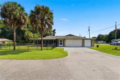 1381 CR 446A, Lake Panasoffkee, FL, 33538 — photo 2