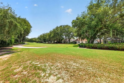 542 LOMA PASEO Drive, The Villages, FL, 32159 — photo 2