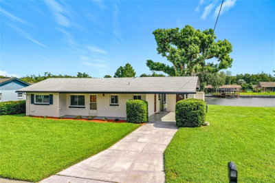 13225 COUNTRY CLUB Drive, Tavares, FL, 32778 — photo 2