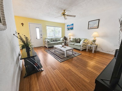 8454 111TH Street, Seminole, FL, 33772 — photo 2