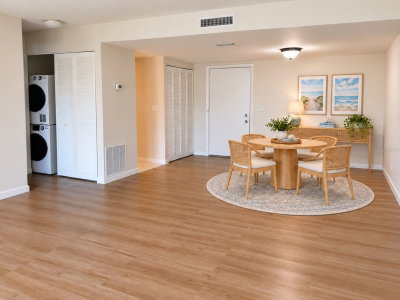 107 LAKE EVELYN Drive, West Palm Beach, FL, 33411 — photo 2