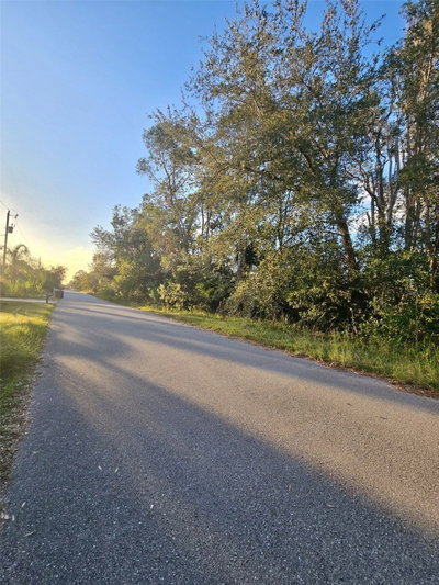 3402 39TH ST SW, Lehigh Acres, FL, 33976 — photo 2