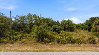 1909 WESTBORO Loop, Lehigh Acres, FL, 33972 — photo 2