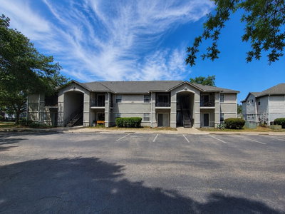3705 27TH Street, Gainesville, FL, 32608 — photo 2