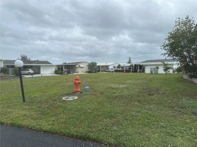 698 SANDWEDGE Drive, Frostproof, FL, 33843 — photo 2