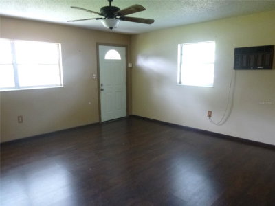 318 CENTRAL Avenue, Frostproof, FL, 33843 — photo 2