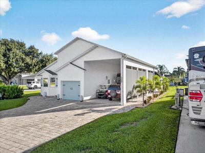 1102 MOTORCOACH Drive, Polk City, FL, 33868 — photo 2