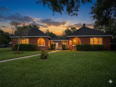 425 SESSOMS Avenue, Lake Wales, FL, 33853 — photo 2