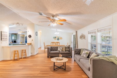 5028 CLEWIS Avenue, Tampa, FL, 33610 — photo 2