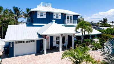 522 68TH Street, Holmes Beach, FL, 34217 — photo 2