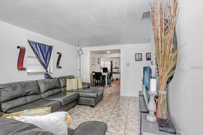 4833 ASHLAND Drive, Tampa, FL, 33610 — photo 2
