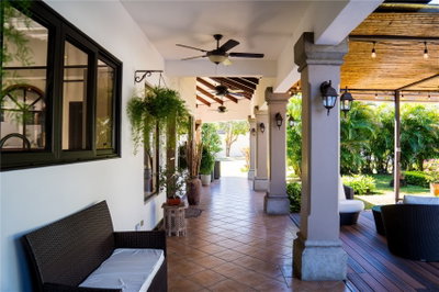 84 URBANIZACION DE RIO ORO, Santa Ana, CO — photo 2