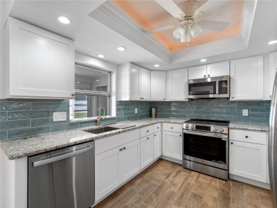 52 CIRCLEWOOD Drive, Venice, FL, 34293 — photo 2