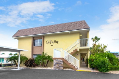 1400 TARPON CENTER Drive, Venice, FL, 34285 — photo 2