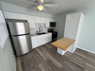 215 PARK Boulevard, Venice, FL, 34285 — photo 2