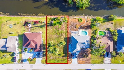 22 MARK TWAIN Lane, Rotonda West, FL, 33947 — photo 2