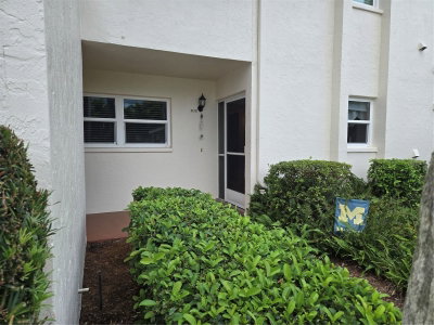 756 VILLAGE Circle, Venice, FL, 34292 — photo 2