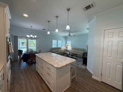 612 CAREFREE, Venice, FL, 34285 — photo 2