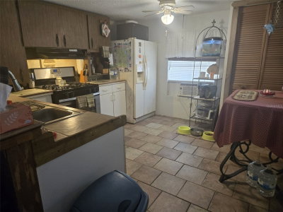 120 WEST LOOP, Oak Hill, FL, 32759 — photo 2
