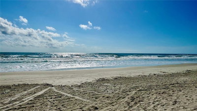 2410 ATLANTIC Avenue, New Smyrna Beach, FL, 32169 — photo 2