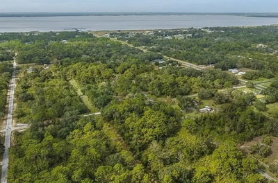 915 INDIAN LAKE Drive, Indian Lake Estates, FL, 33855 — photo 2