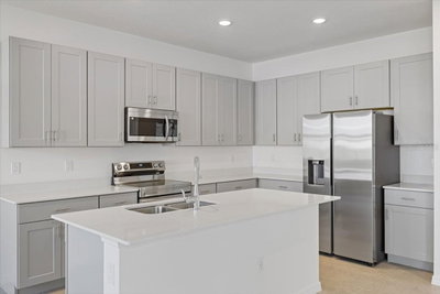 519 SILVER PALM Drive, Haines City, FL, 33844 — photo 2