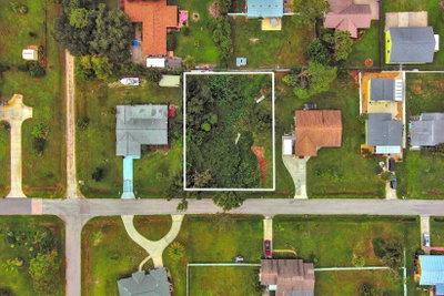 GILLESPIE Street, Englewood, FL, 34223 — photo 2