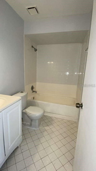 5214 VIA HACIENDA Circle, Orlando, FL, 32839 — photo 2