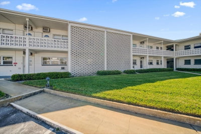 7050 SUNSET Way, St Pete Beach, FL, 33706 — photo 2