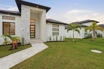 9402 ARRID Circle, Port Charlotte, FL, 33981 — photo 2