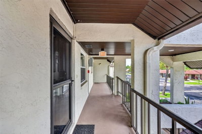 1100 BAY Drive, Largo, FL, 33770 — photo 2