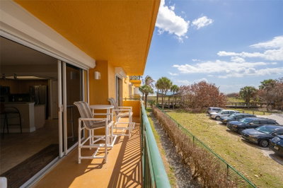 8472 RIDGEWOOD Avenue, Cape Canaveral, FL, 32920 — photo 2