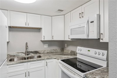 950 LAKE DESTINY Road, Altamonte Springs, FL, 32714 — photo 2