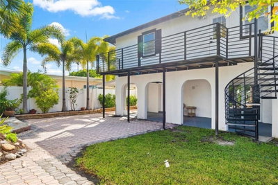 307 161ST Avenue, Redington Beach, FL, 33708 — photo 2