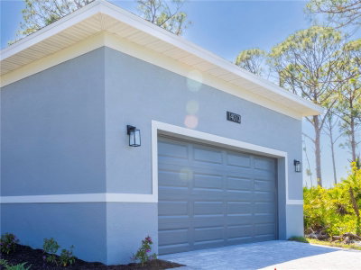 9443 HALLENDALE Drive, Port Charlotte, FL, 33981 — photo 2