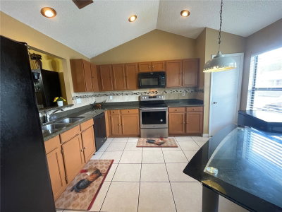 3050 GOLDEN ROCK Drive, Orlando, FL, 32818 — photo 2