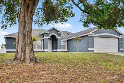 5626 LOMA VISTA Court, Davenport, FL, 33896 — photo 2