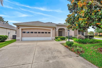 2612 MORVEN PARK Way, The Villages, FL, 32162 — photo 2