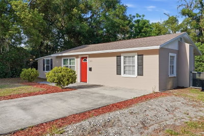 303 JOSEPHINE Avenue, Fruitland Park, FL, 34731 — photo 2