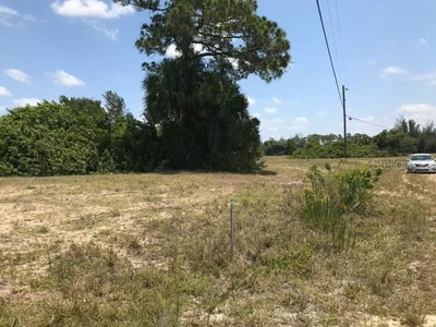 215 9TH Place, Cape Coral, FL, 33991 — photo 2