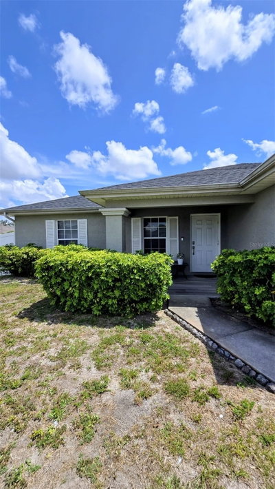 706 1ST Lane, Cape Coral, FL, 33993 — photo 2